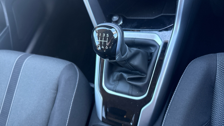 Volkswagen T-Roc 1.0 TSI Life 5dr Petrol Hatchback